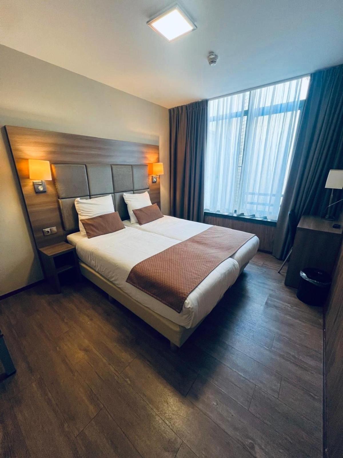 Ozo Hotels Cordial Amsterdam Esterno foto